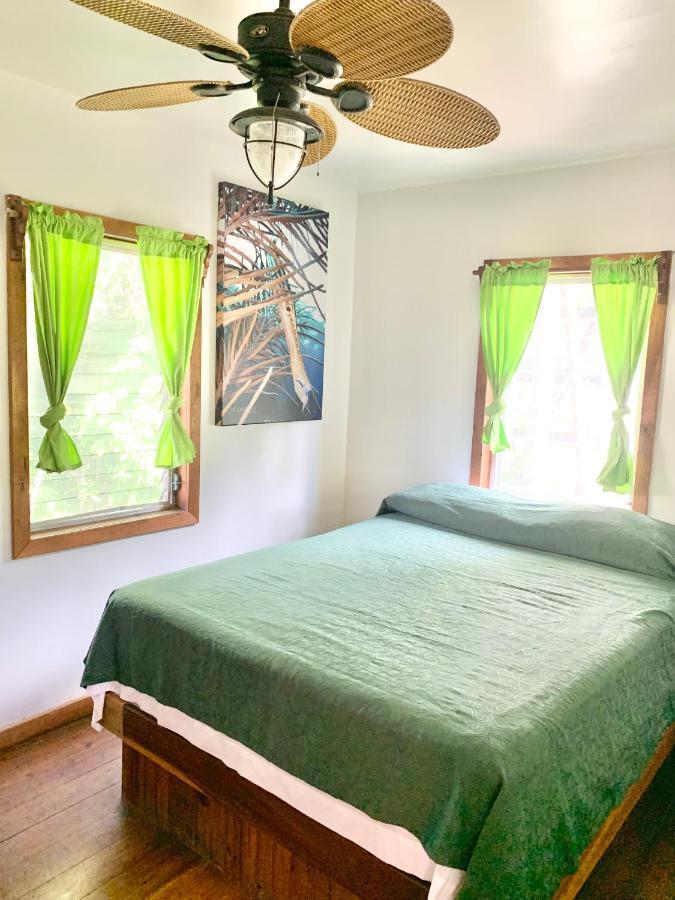 Seabreeze Inn West End Zewnętrze zdjęcie