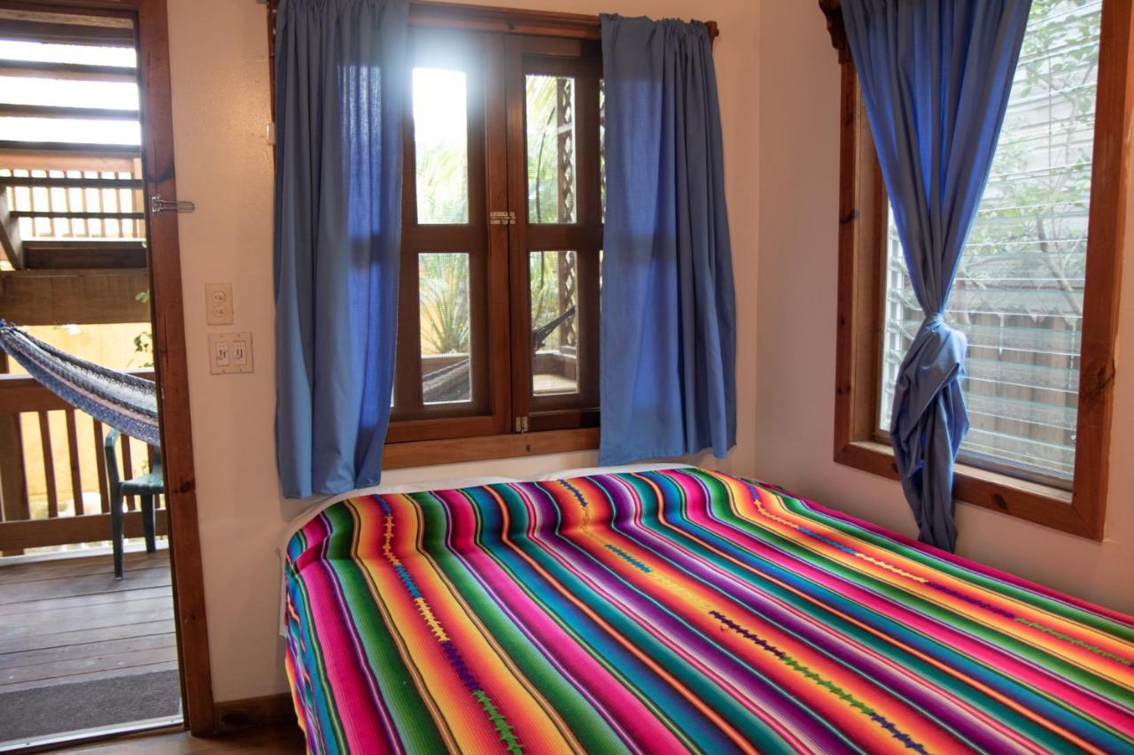 Seabreeze Inn West End Zewnętrze zdjęcie