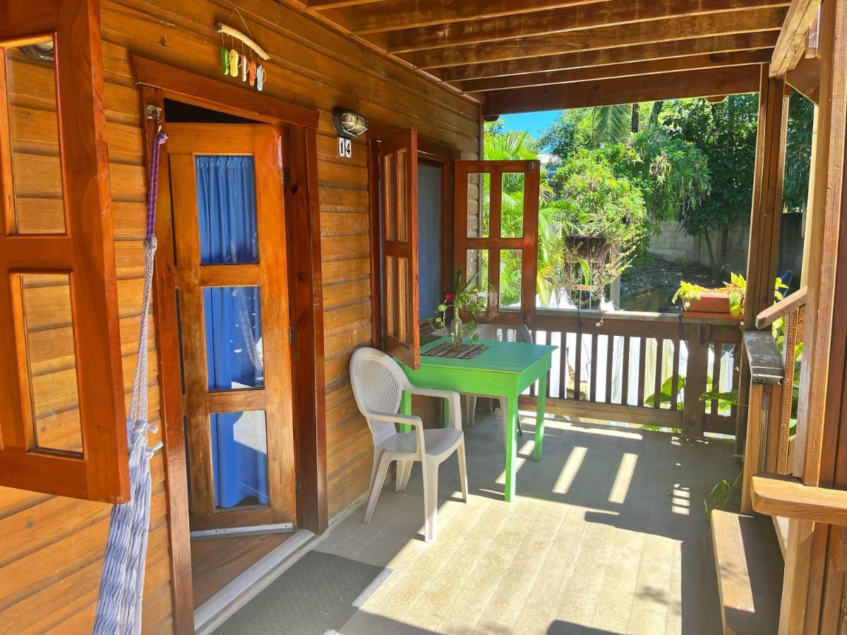 Seabreeze Inn West End Zewnętrze zdjęcie